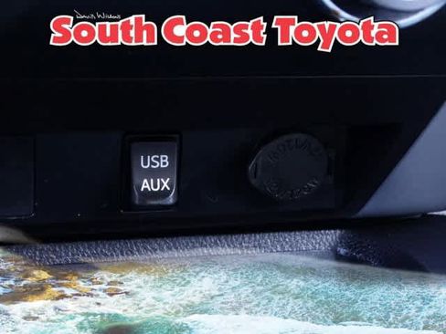 Used 2015 Toyota Tundra Limited image 35