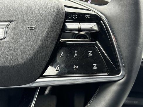 Used 2024 Cadillac Lyriq Luxury w/ LPO, Floor Liner Package image 24