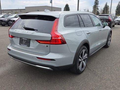 New 2026 Volvo V60 B5 Cross Country Plus w/ Protection Package Premier image 2