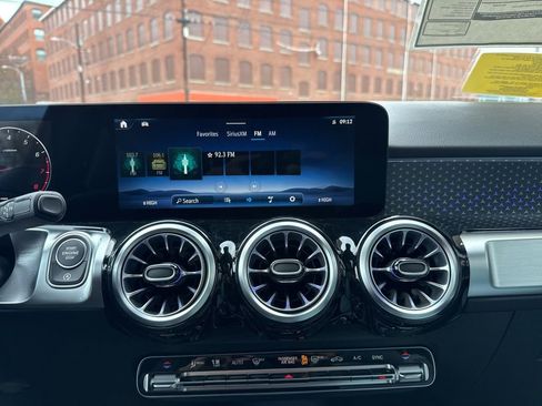 New 2026 Mercedes-Benz GLB 250 4MATIC image 29