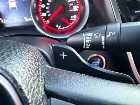 Used 2018 Toyota Camry XSE image 35