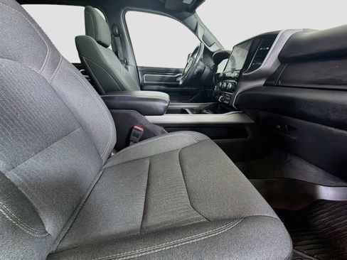 Used 2022 RAM 1500 Big Horn AWD/4WD image 31