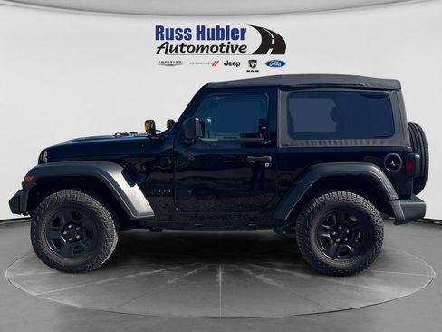 Used 2021 Jeep Wrangler Sport AWD/4WD image 2