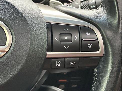 Used 2017 Lexus LX 570 4WD image 20