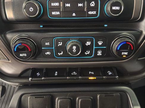 Used 2017 GMC Sierra 1500 SLT image 5