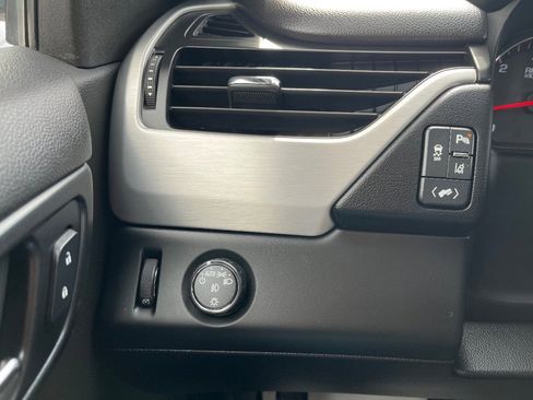 Used 2015 GMC Yukon XL SLT RWD image 21
