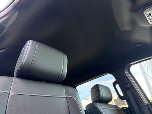 New 2026 Toyota Tundra Limited AWD/4WD image 19