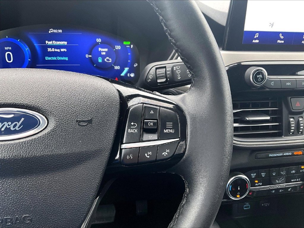 Used 2022 Ford Escape SEL w/ Technology Package AWD/4WD image 15