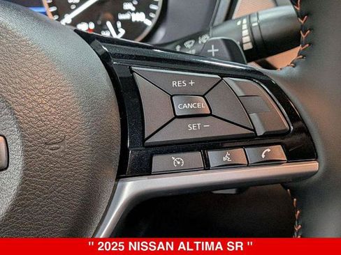Certified 2025 Nissan Altima 2.5 SR AWD/4WD image 19