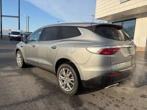 Used 2023 Buick Enclave Premium w/ Experience Buick Package image 6