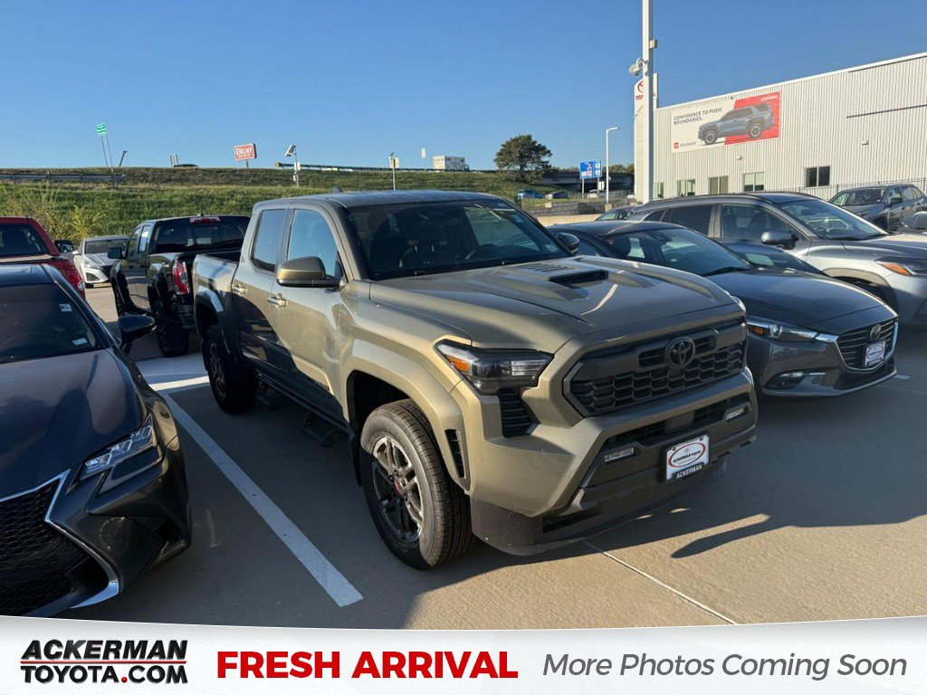 Used 2026 Toyota Tacoma TRD Sport AWD/4WD image 1