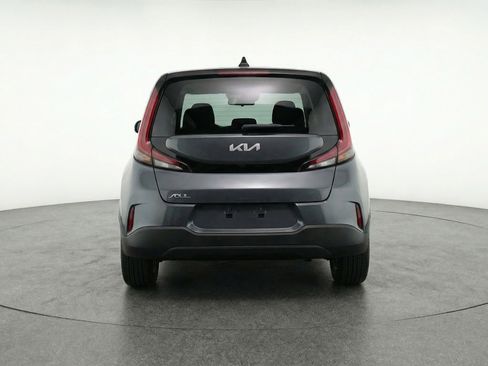 Used 2025 Kia Soul LX w/ LX Technology Package image 7