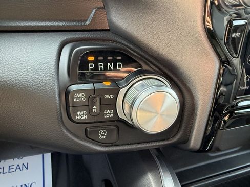 Used 2023 RAM 1500 Laramie AWD/4WD image 28