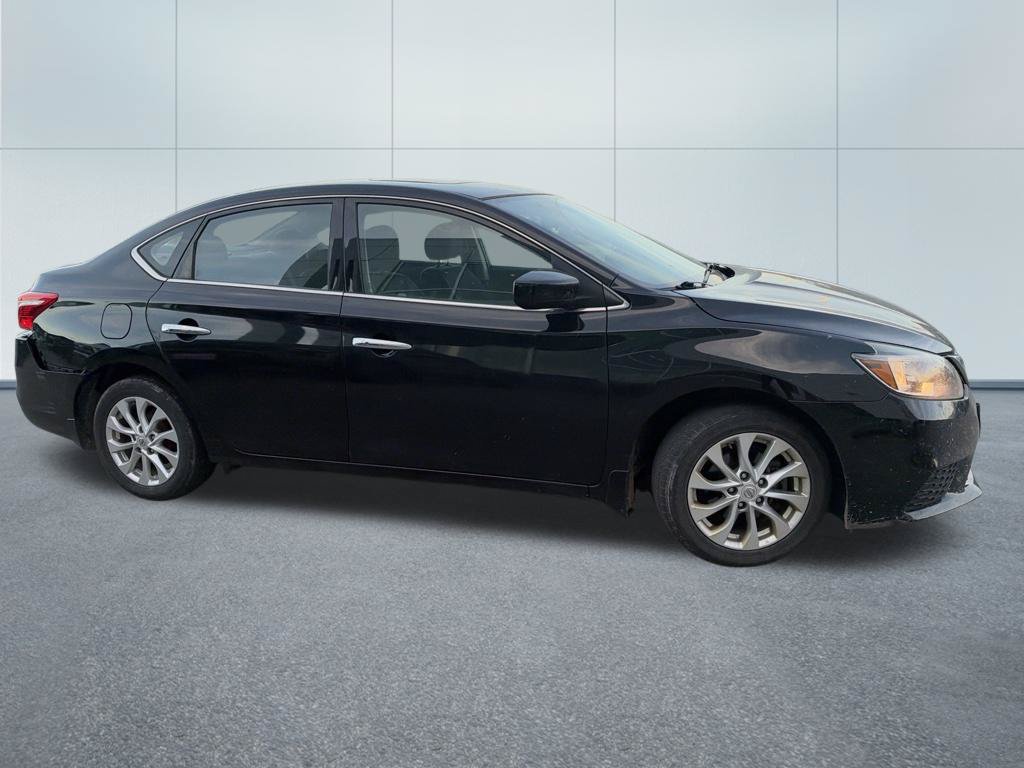 Used 2017 Nissan Sentra SV w/ Style Package FWD image 5