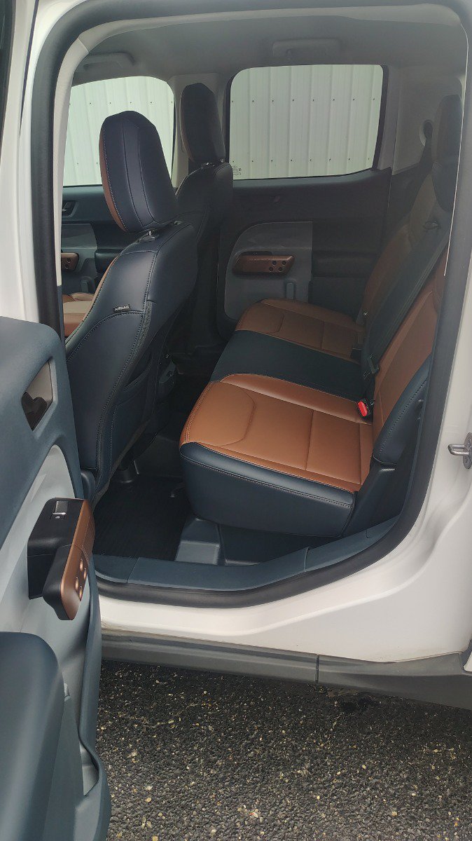 Used 2022 Ford Maverick Lariat w/ Lariat Luxury Package AWD/4WD image 19