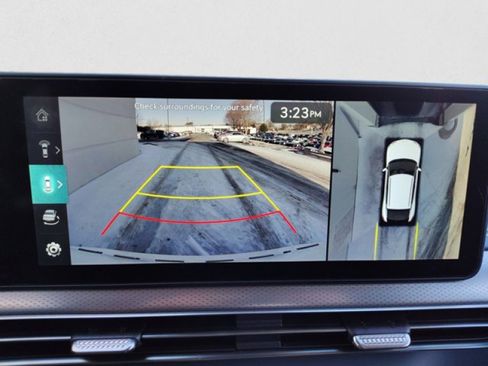 Used 2023 Genesis GV60 Performance image 17