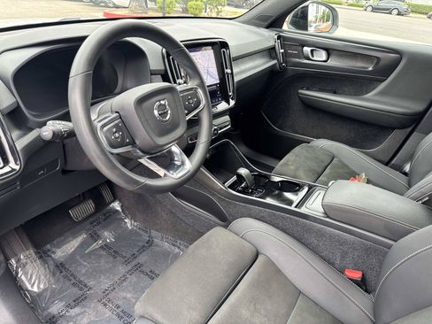 Used 2023 Volvo C40 P8 Recharge Ultimate w/ Protection Package Premier AWD/4WD image 12