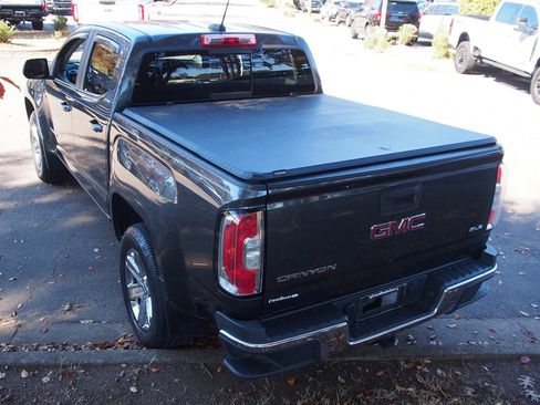 Used 2016 GMC Canyon SLE w/ SLE Convenience Package image 5