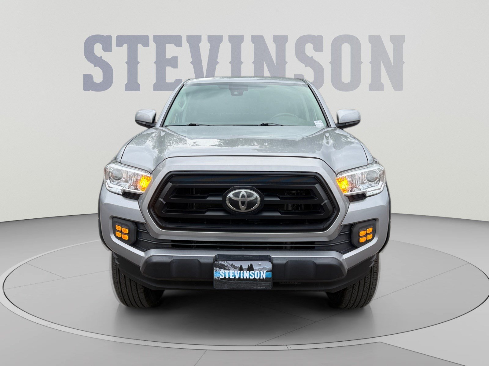 Used 2021 Toyota Tacoma SR AWD/4WD image 8