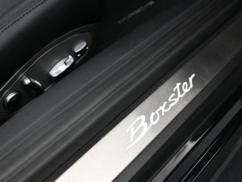 Certified 2024 Porsche 718 Boxster RWD image 33
