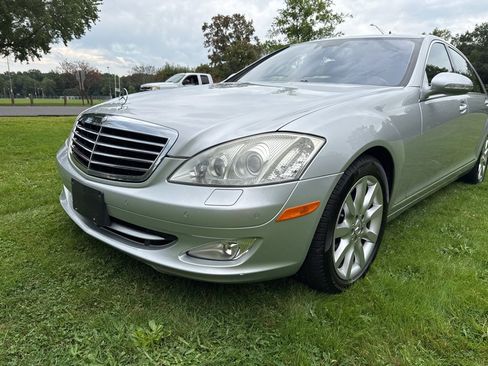 Used 2007 Mercedes-Benz S 550 4MATIC image 14