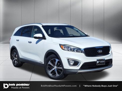 Used 2016 Kia Sorento EX w/ EX Premium Package image 1
