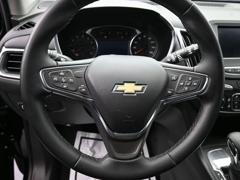 Used 2024 Chevrolet Equinox LT image 37
