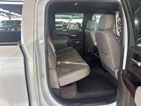 Used 2020 GMC Sierra 1500 SLT image 18