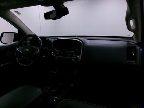 Used 2019 Chevrolet Colorado Z71 image 3