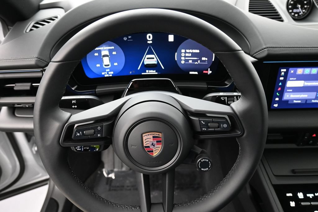 Certified 2026 Porsche Macan Electric RWD image 12