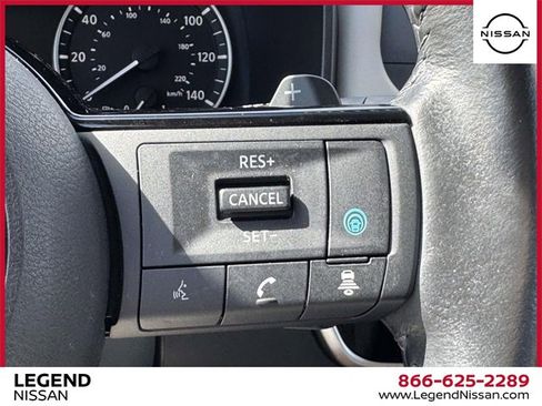 Used 2022 Nissan Rogue SV w/ SV Premium Package image 20