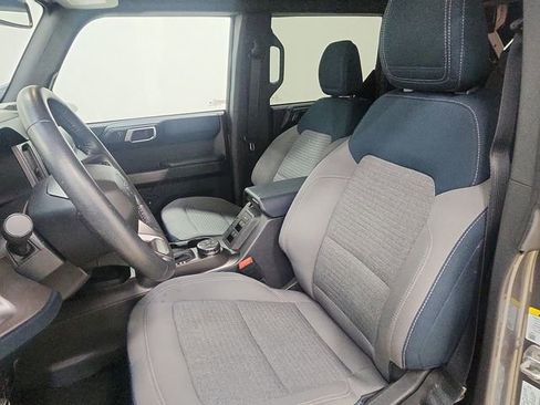 Used 2023 Ford Bronco Outer Banks image 14