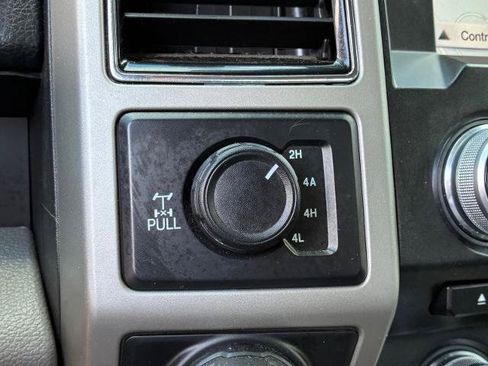 Certified 2018 Ford F150 Lariat w/ Equipment Group 502A Luxury AWD/4WD image 21