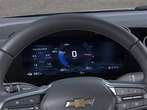 New 2026 Chevrolet Equinox EV LT image 18