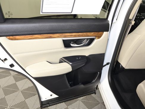 Certified 2022 Honda CR-V EX image 45