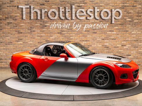 Used 2006 MAZDA MX-5 Miata Sport w/ Suspension Pkg image 5