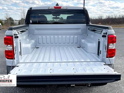 New 2025 Ford Maverick XL w/ Equipment Group 101A image 19