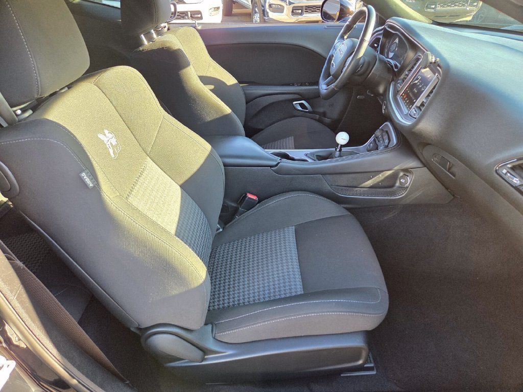 Used 2021 Dodge Challenger R/T Scat Pack RWD image 17