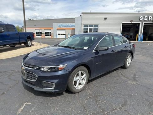 Used 2017 Chevrolet Malibu LS FWD image 14