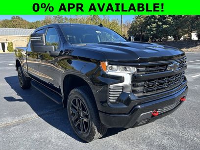 New 2026 Chevrolet Silverado 1500 LT Trail Boss w/ LPO, Dark Essentials Package