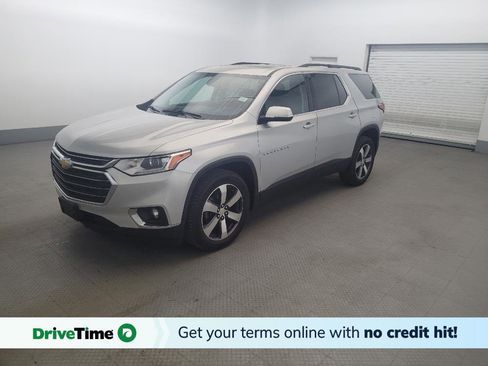 Used 2019 Chevrolet Traverse LT w/ LT Premium Package AWD/4WD image 1