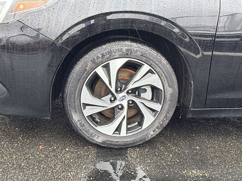 Used 2020 Subaru Legacy Premium image 9