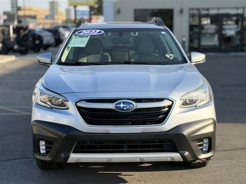 Used 2022 Subaru Outback Limited AWD/4WD image 2