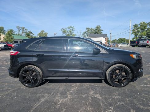 Used 2019 Ford Edge ST w/ Equipment Group 401A AWD/4WD image 17