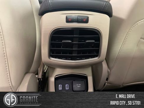 Used 2019 Lincoln MKZ Reserve image 34