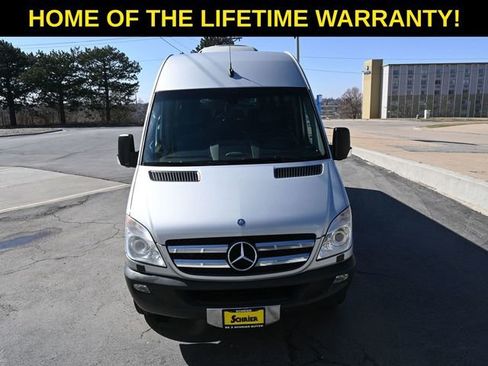 Used 2011 Mercedes-Benz Sprinter 2500 image 48
