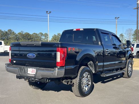 Used 2018 Ford F350 Lariat w/ Lariat Ultimate Package image 3