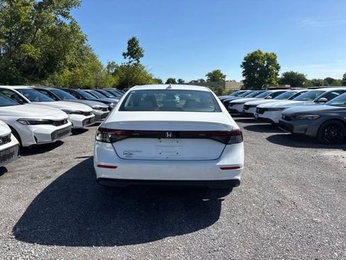 Used 2024 Honda Accord LX image 4