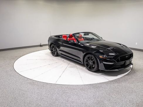 Used 2020 Ford Mustang GT Premium w/ Equipment Group 401A RWD image 29