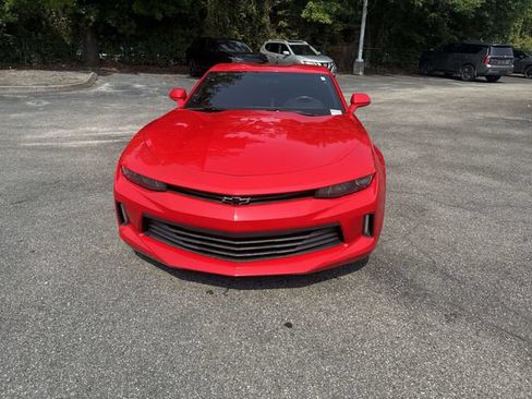 Used 2016 Chevrolet Camaro LT RWD image 2